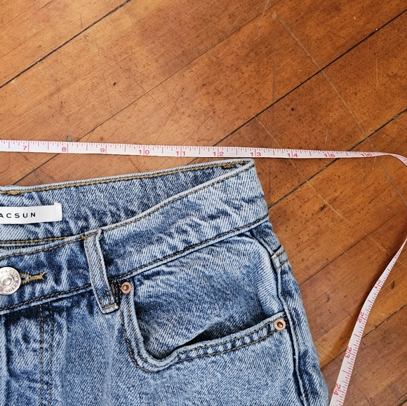 PacSun Mom Jeans Frayed Hem - Picture 7 of 8